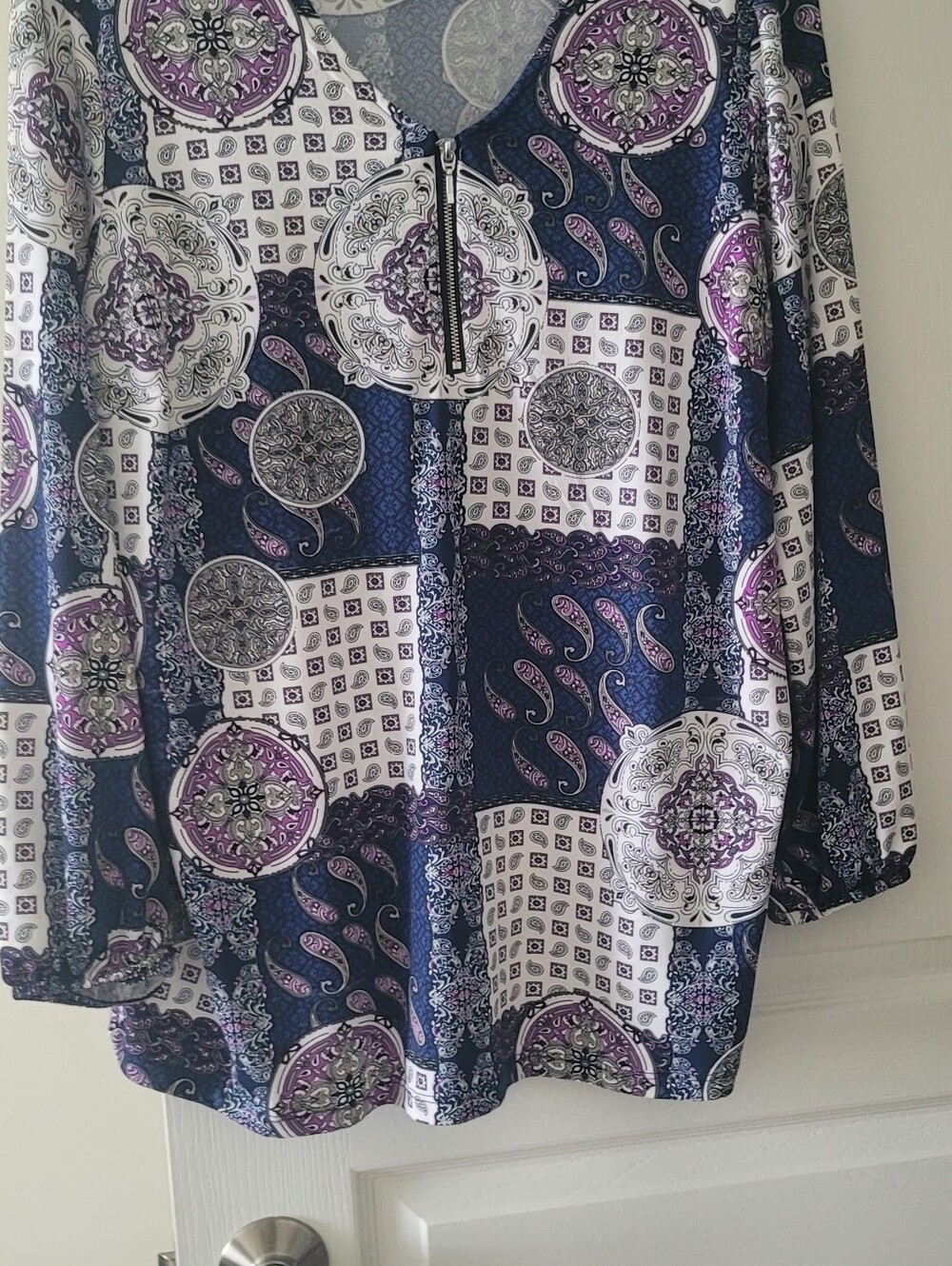 V-Neck Zip-Front Printed Blouse in Navy, White & Purple